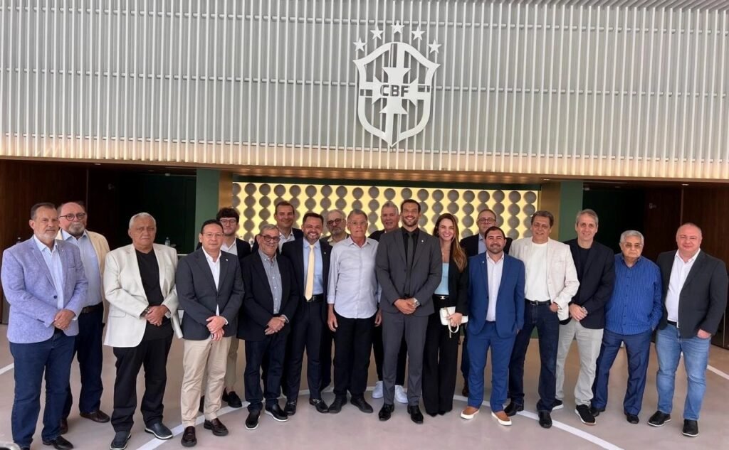 CBF registra chapa liderada por Samir Xaud, com José Vanildo, presidente da FNF, como um dos vices
