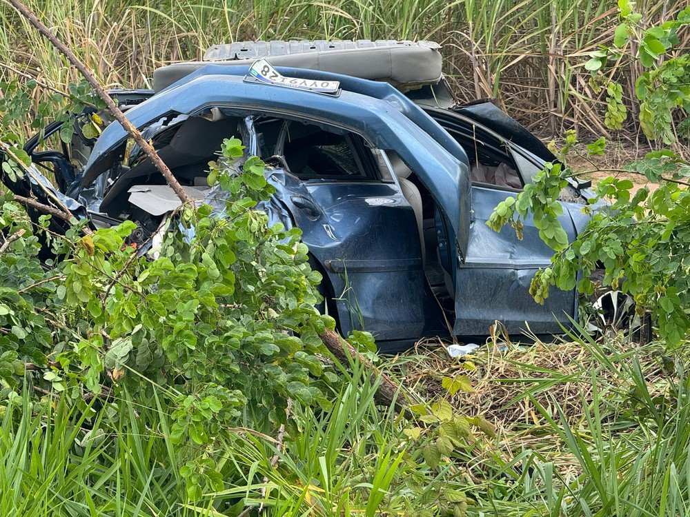 Mãe e bebê são arremessadas de carro em grave acidente na BR-101 no RN