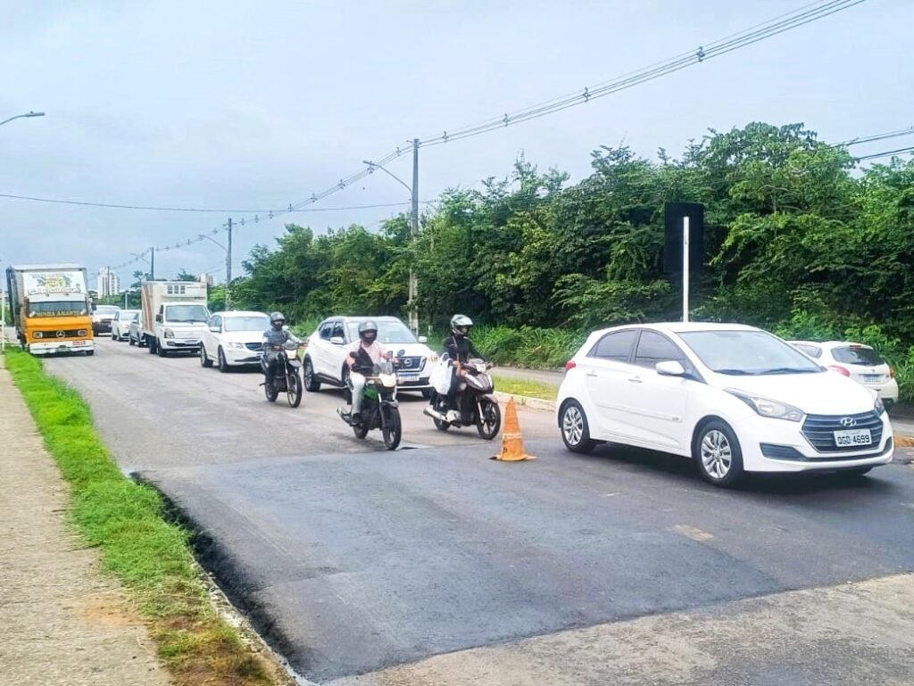 Quase 50% dos veículos do RN estão com licenciamento2025 atrasado, alerta Detran