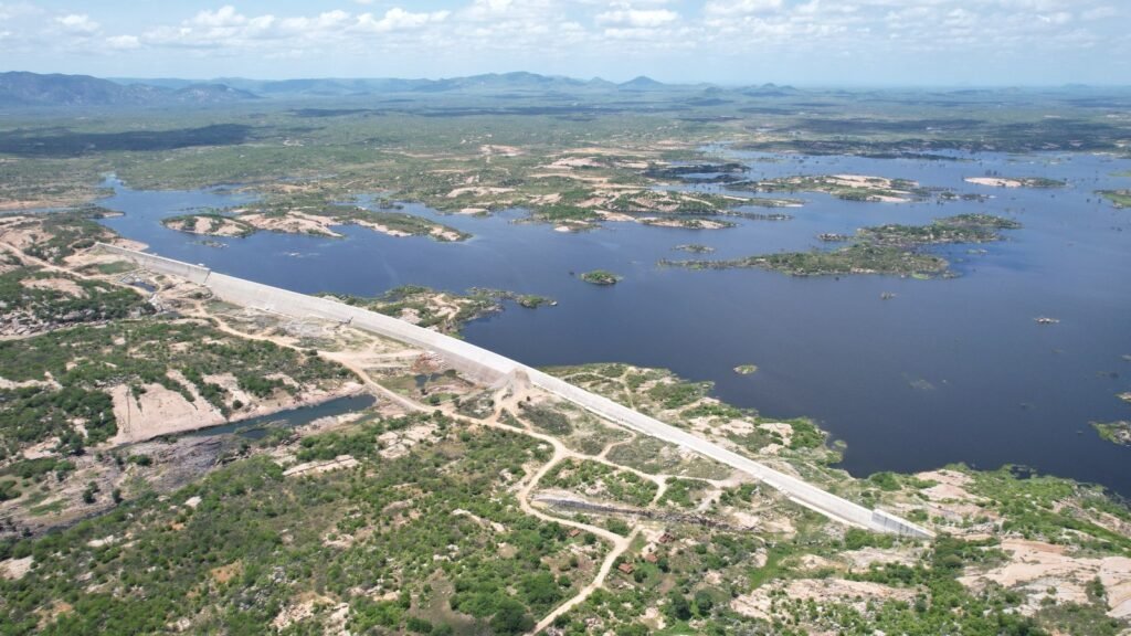 Águas do Rio São Francisco são liberadas para o Rio Grande do Norte