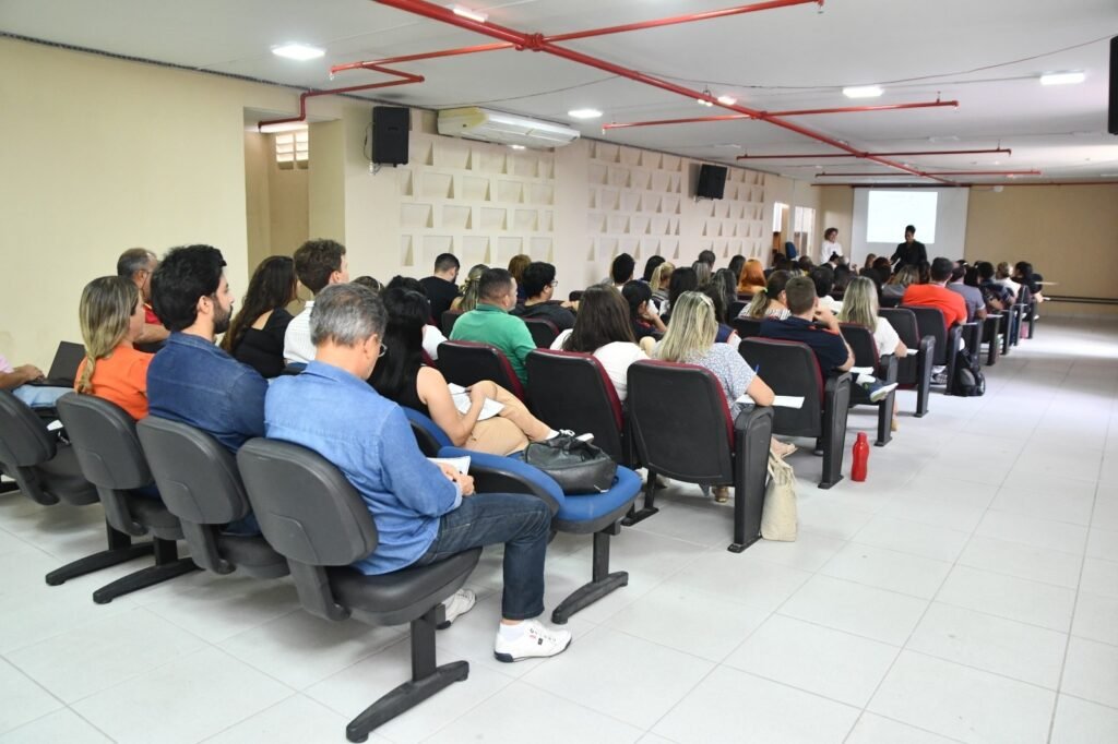 Natal registra quinto mês consecutivo de alta na geração de empregos