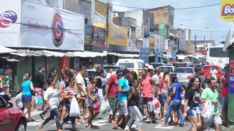 Comércio de Natal terá horários especiais durante o Carnaval 2026