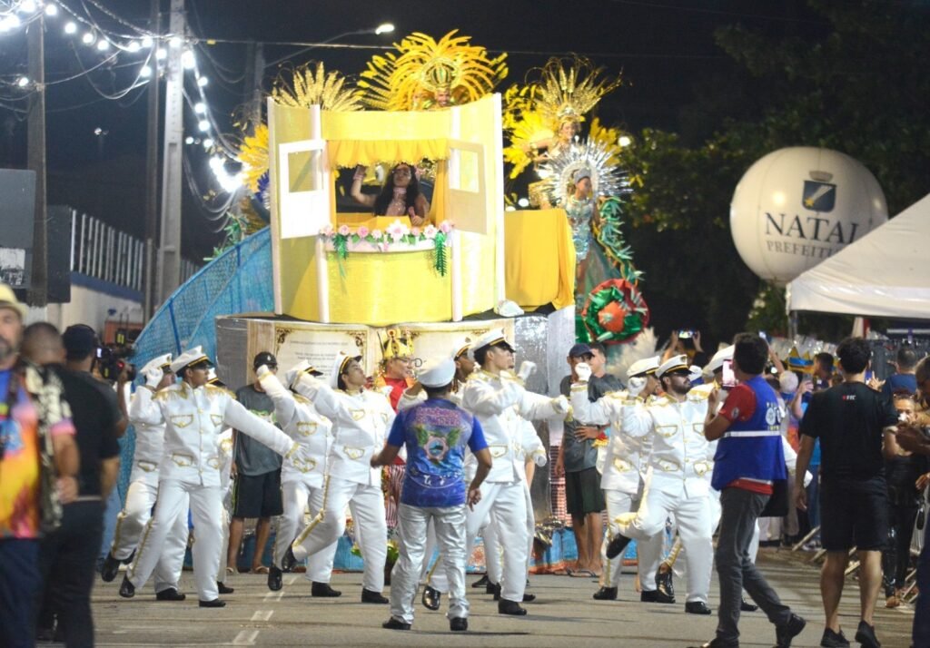 Desfile das escolas de samba de Natal acontece neste fim de semana na Ribeira