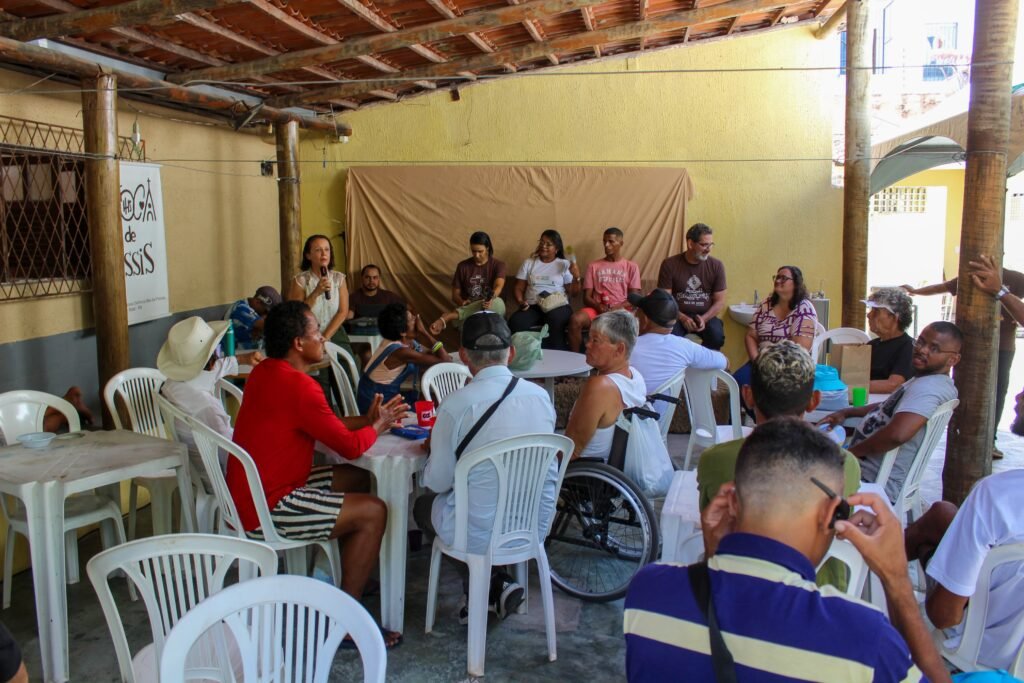 Prefeitura do Natal vai oferecer Educação de Jovens e Adultos para moradores em situação de rua