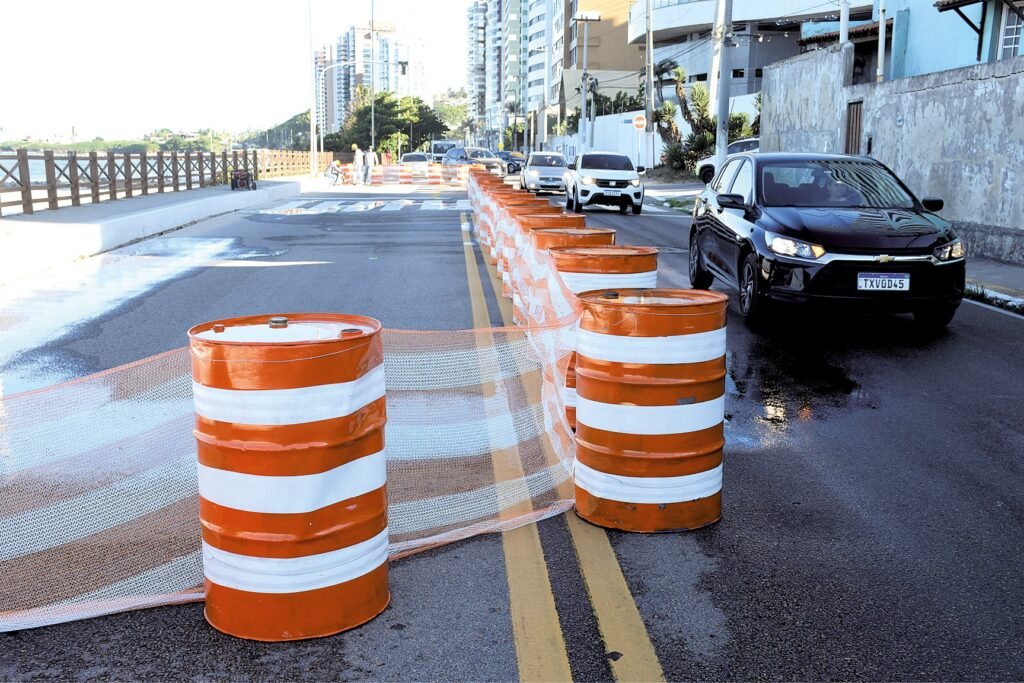 Obra na Av. Sílvio Pedroza altera trânsito em Areia Preta por até 90 dias