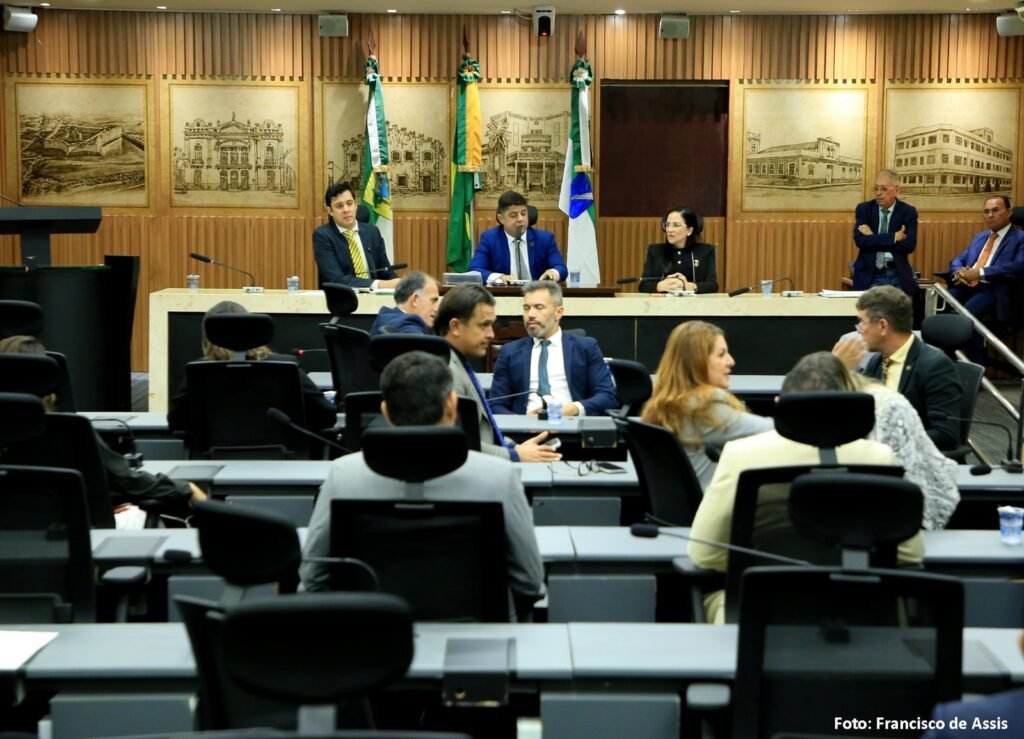 Natal aprova pagamento de ônibus por PIX e projeto segue para sanção do prefeito